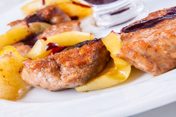 Duck breast with pear and black currant sauce