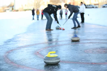 Gartenposter People playing in curling © sociopat_empat