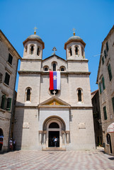 Fototapeta na wymiar picturesque church in Montenegro