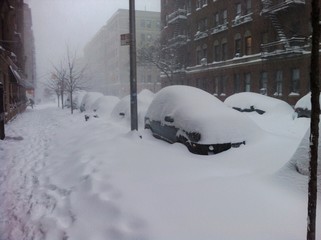 Street in New York City during snowstorm