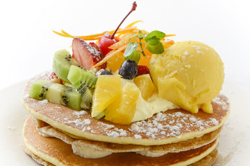 パンケーキ　フルーツ　ホットケーキ　デザート