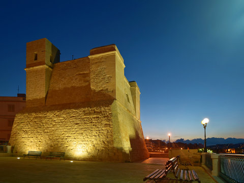 Malta - Wignacourt Tower in Bugibba