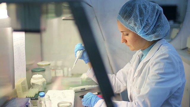 Microbiological laboratory work with tests
