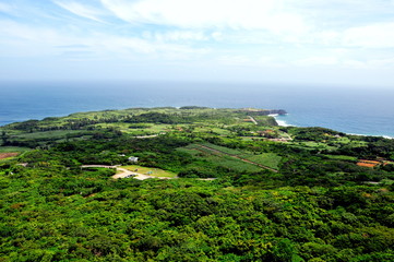 沖縄　大石林山から見る辺戸岬