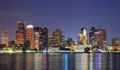 Fototapeta na wymiar Boston downtown panorama at dusk