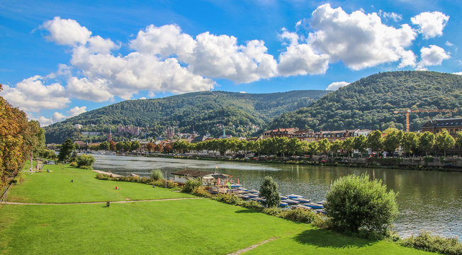 Der Neckar bei Heidelberg