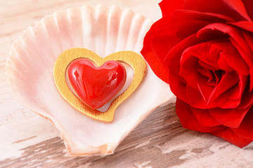 Valentinstag und rote Rose