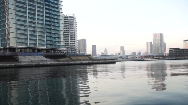 船から望む東京の都市HD