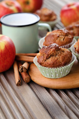 apple muffins