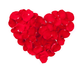 Red rose petals heart