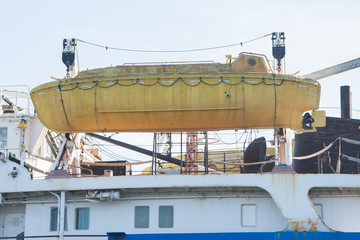 Lifeboat ship