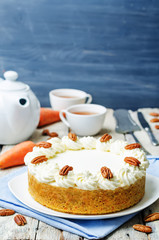 carrot cake cheesecake with pecan