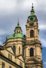 Fototapeta na wymiar church of St Nicholas, Prague