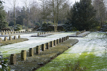 Kriegsgräber im Schnee