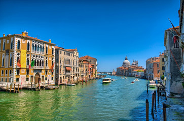 Fototapeta na wymiar Gorgeous view of the Grand Canal and Basilica Santa Maria della 