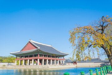 Beautiful Architecture in Gyeongbokgung Palace at Seoul city