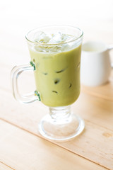 iced matcha latte