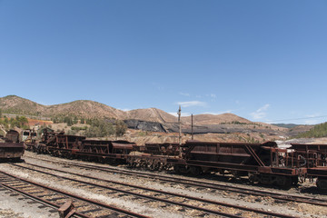 Fototapeta na wymiar paisajes del enclave minero de Río tinto en la provincia de Huelva, Andalucía