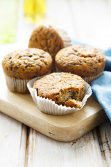 Olive oil cakes