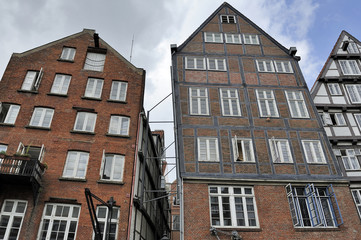Fototapeta na wymiar timber-framed houses at Nikolaifleet, Altstadt district, Hamburg