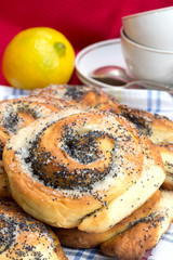 bun with poppy seeds for tea