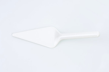 white cake server