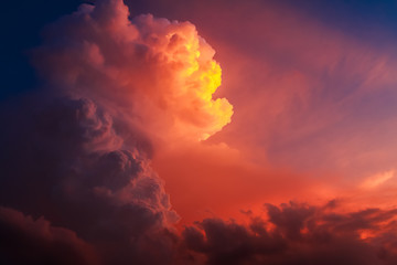 Fototapeta na wymiar clouds with light sunset