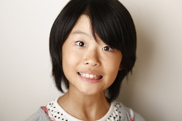 Fototapeta premium 子ども（小学生・女の子）