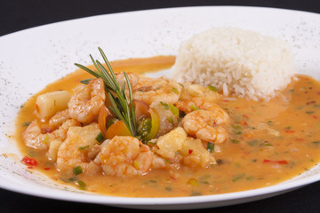 Shrimp with vegetables sauce and rice