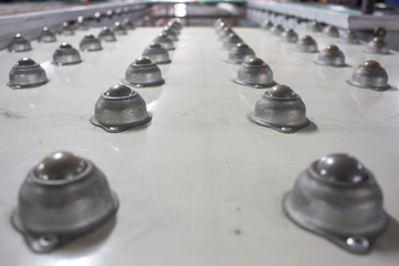 roller ball bearing for assembly line