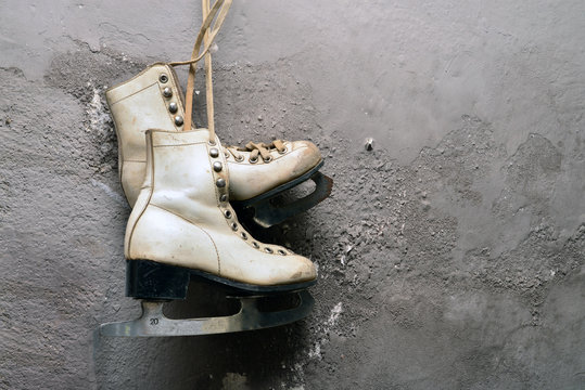 vintage ice skates