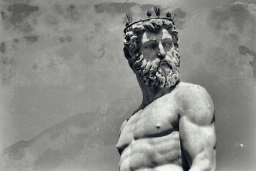 Vintage image of Neptune © Tomasz Bidermann