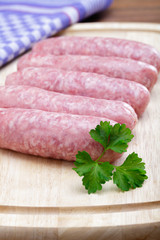 Frische grobe Bratwurst