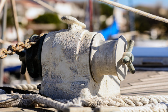 Pulley Sailing Ropes and detail / Fragmentary view details of knots and ropes on the yacht moored in the dock