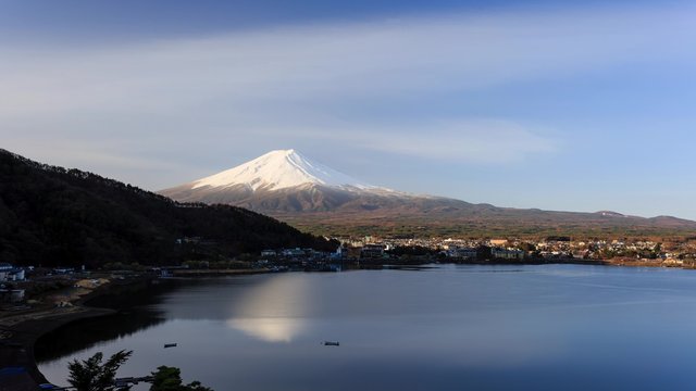 Timelapse video of the scared mountain - Mount Fuji, morning