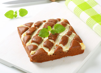 Gingerbread cake with cheese