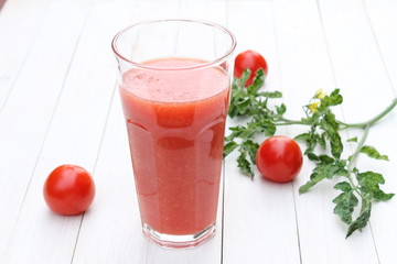 Fresh tomato juice