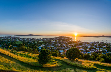 Fototapeta premium Beautiful sunrise over the Hauraki Gulf..Elevated view from mount Victoria.