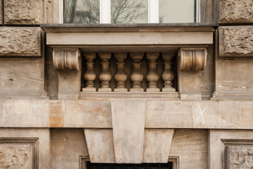 Fassade / Fensterbank eines öffentlichen Gebäudes aus der Renaissance