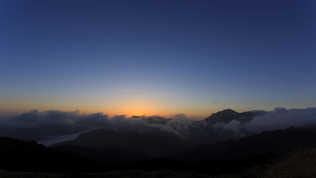 4K timelapse of Hehuanshan, sun rise, Taiwan
