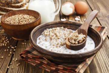 Buckwheat porridge with milk