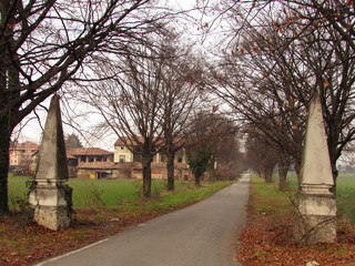 cascina di campagna in città