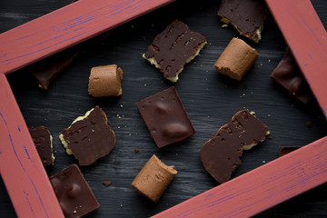 chocolate on black the old table