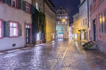 Fototapeta na wymiar Altstadt bei Nacht