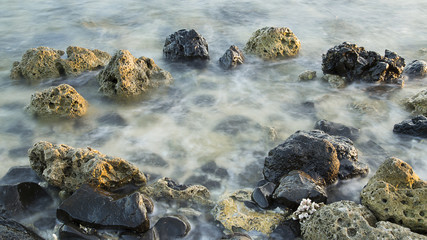 Вода и камни