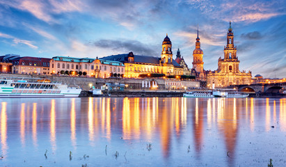 Fototapeta na wymiar View of Dresden on Elbe, Saxony, Germany