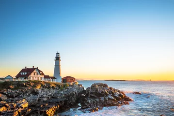 Foto op Plexiglas Vuurtoren Portland Head Lighthouse in Fort Williams, Maine bij zonsopgang boven