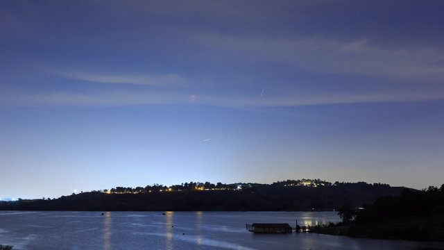 4K timelapse of red moon rising at Frank G. Bonelli Regional Park, California