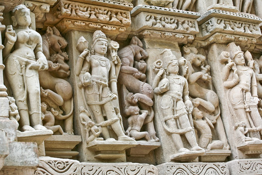 The elegance of the frescoes