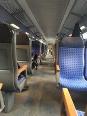 Obraz premium In der Regionalbahn Zug